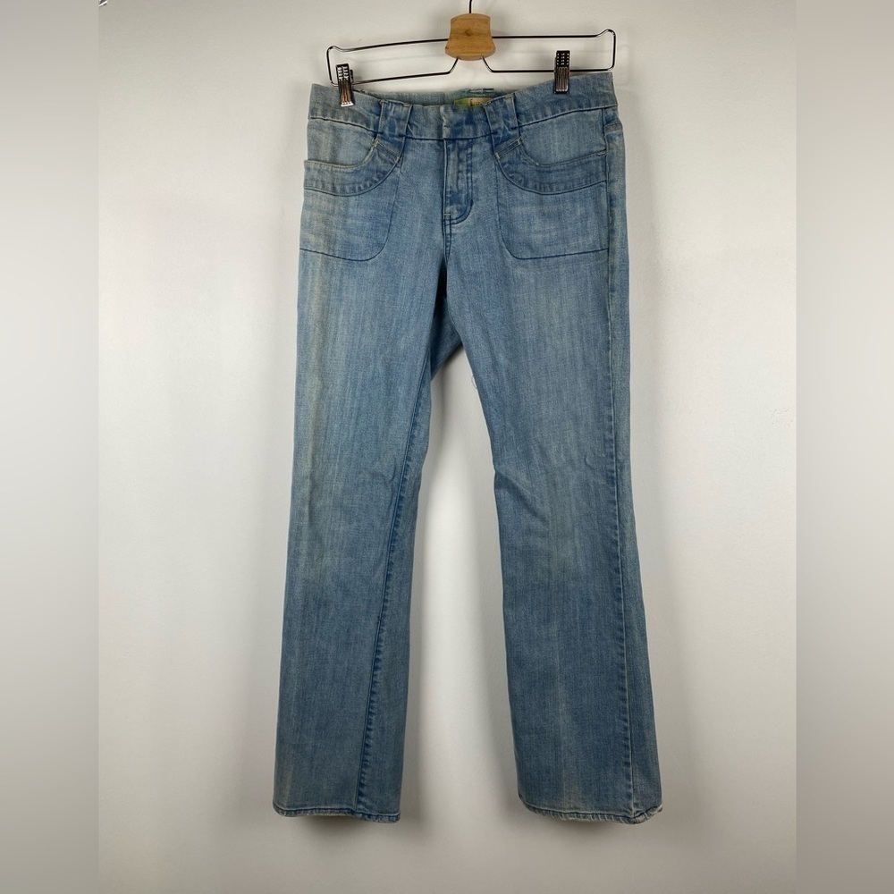 Old Navy Y2K Low Rise Light Wash Boot Cut Jeans, Size 6